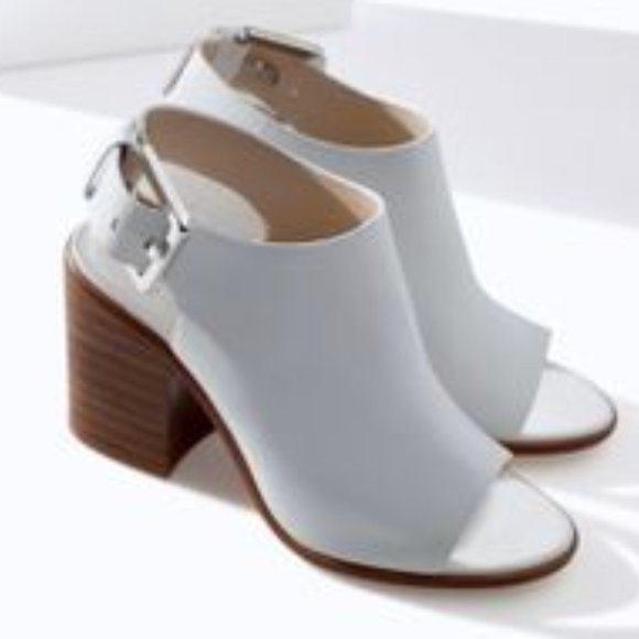 Zara white open toe ankle boot / bootie - Picture 3 of 6